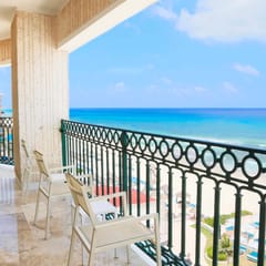 2BD Sandos Cancun: Luxury Resort in Cancun