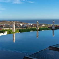 Ocean view villa with pool in Quivira