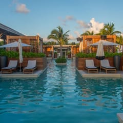 Grand Luxxe Villa - Ultra Luxurious Resort