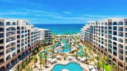 3BD Villa La Valencia: Stunning View & Resort - Imagen 5