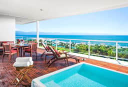 Grand Luxxe Villa with VIP resort amenities - Image 4
