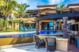 Novaispania Governor Beachfront Villa - Image 3