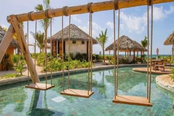 4BD Grand Luxxe Riviera Maya Pool Resort - Image 1