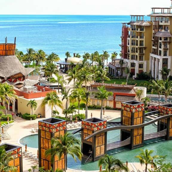 2BD Del Palmar Cancun Oceanview, Pool & Resort - Image 1