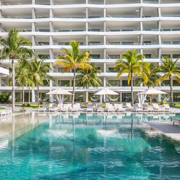 2BD Oceanview Suite Garza Blanca Cancun - Image 1