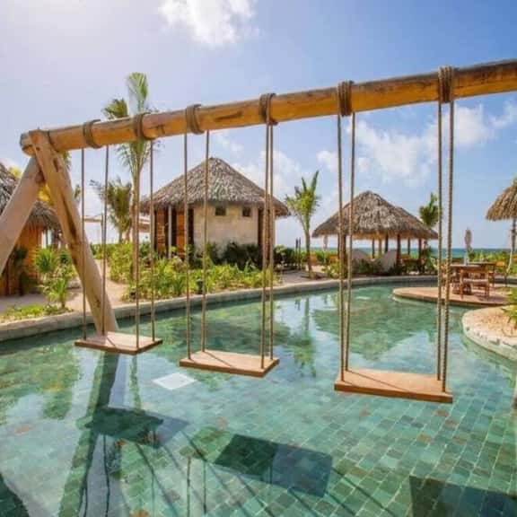 4BD Grand Luxxe Riviera Maya Pool Resort - Image 1