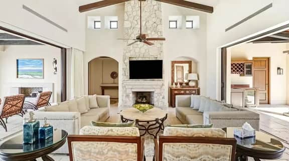 5 BR Grand Villa at Diamante - Imagen 3