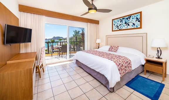 Villa Del Palmar Luxury Resort with Amenities - Image 5