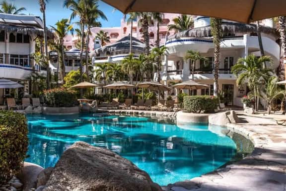 2BD Villa Club Cascadas: Ocean Views & Resort - Imagen 3