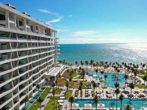 3BD Oceanfront Loft Garza Blanca Cabo - Imagen 2