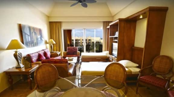 2BD Royal Haciendas: Ocean Views, Pool & Resort - Imagen 3