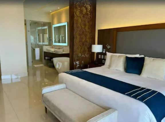 Luxury at its Best - Imagen 4