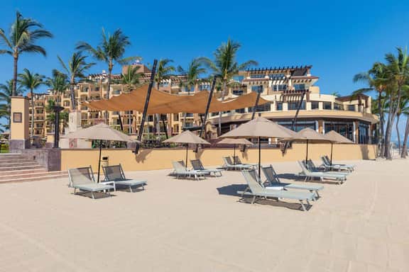 Resort Amenities Oceanview Villa del Palmar - Image 4