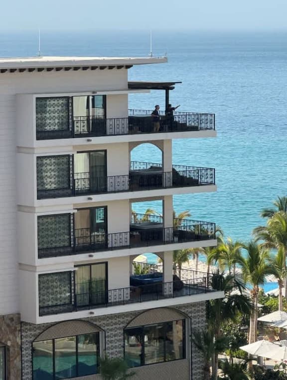 4BD Oceanfront Unit at Villa La Valencia - Image 1