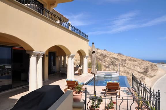 Casa Eagle's Nest, Conveniently Located Oceanview - Imagen 1