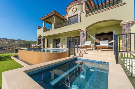 4BD Oceanfront Montecristo Estates Villa - Image 1